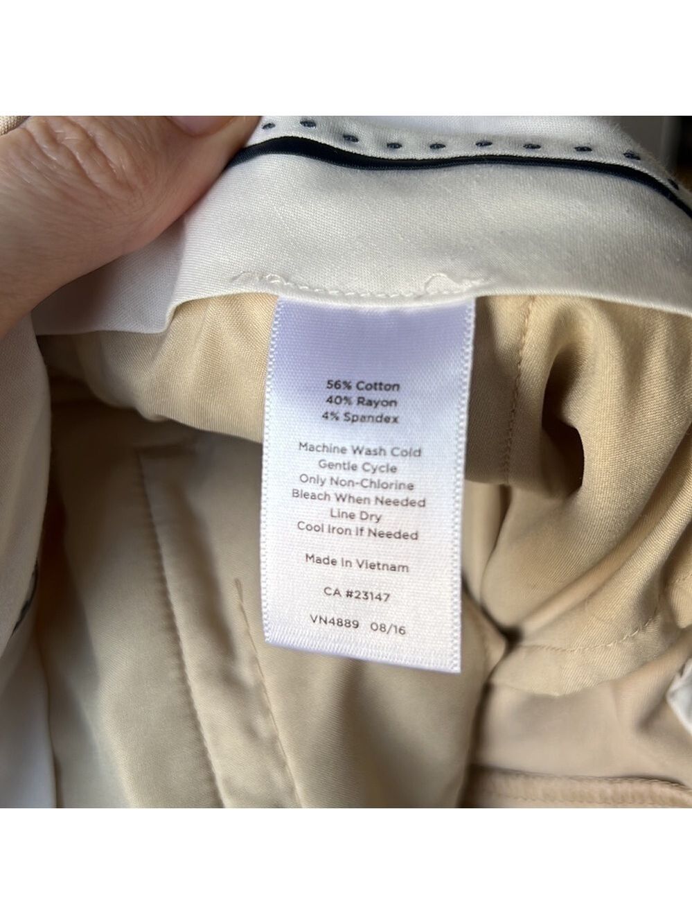 TALBOTS Cream Freeport Chino Pants Size 8P - Picture 8 of 9
